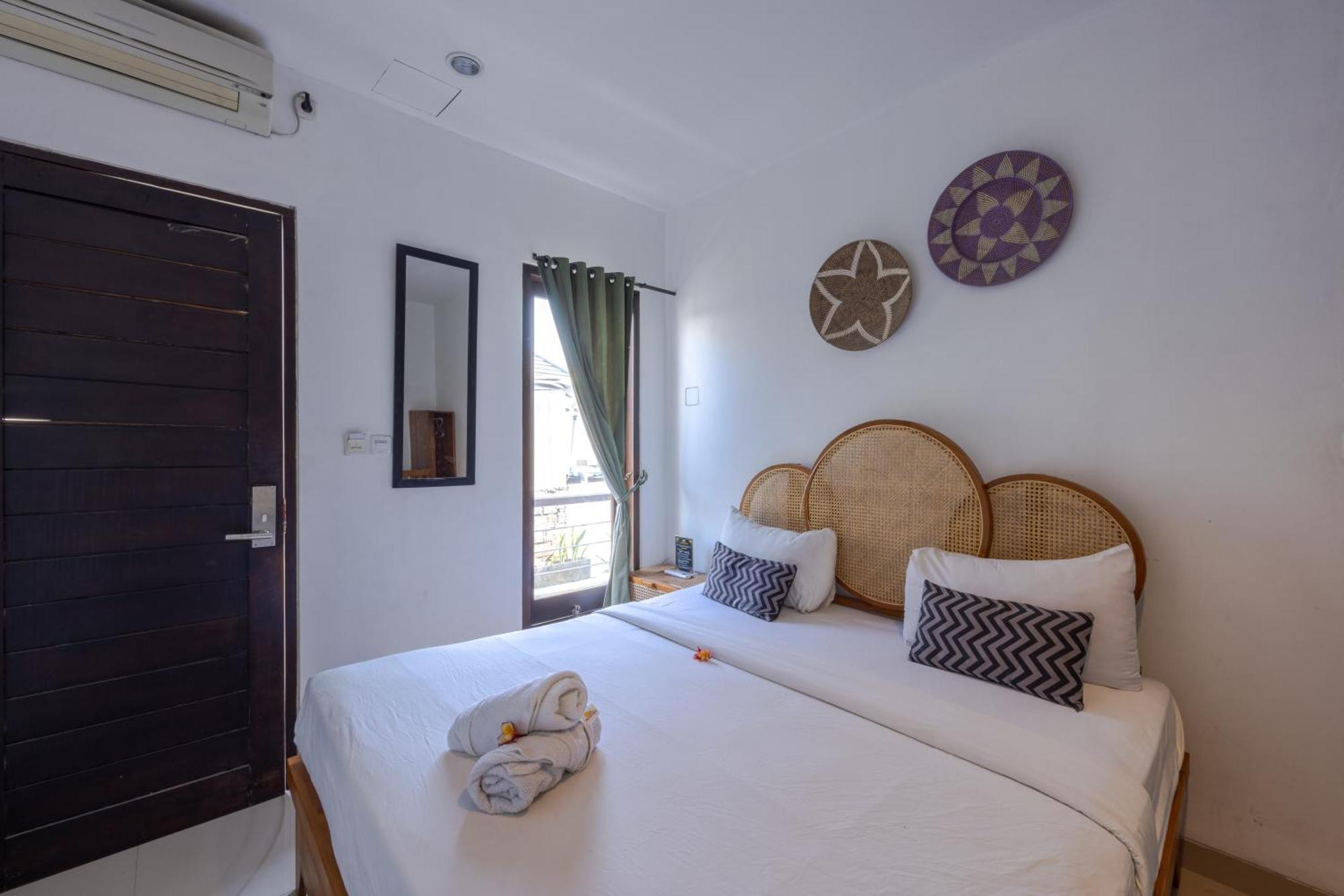 Canggu Spirit Guest House エクステリア 写真