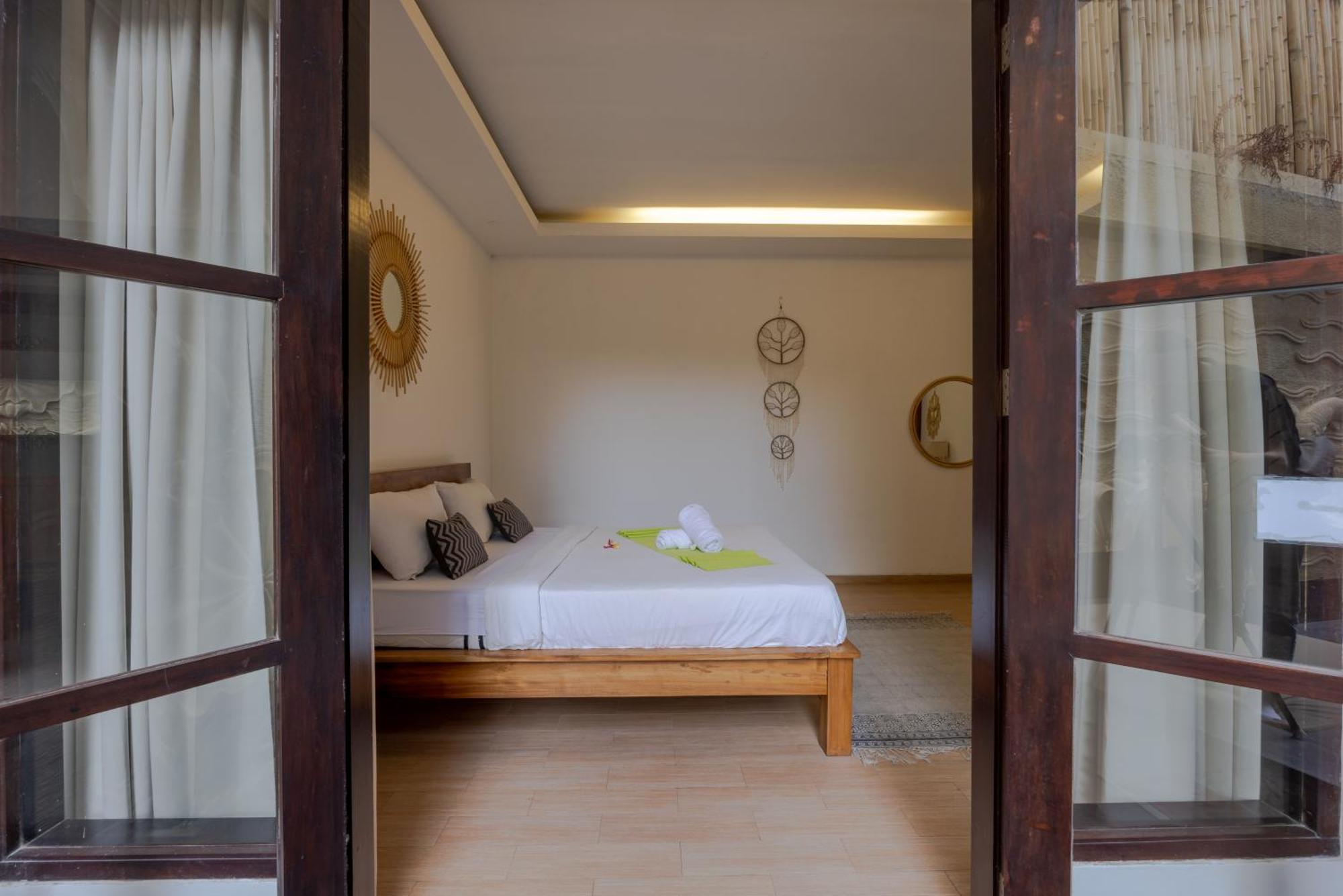 Canggu Spirit Guest House エクステリア 写真