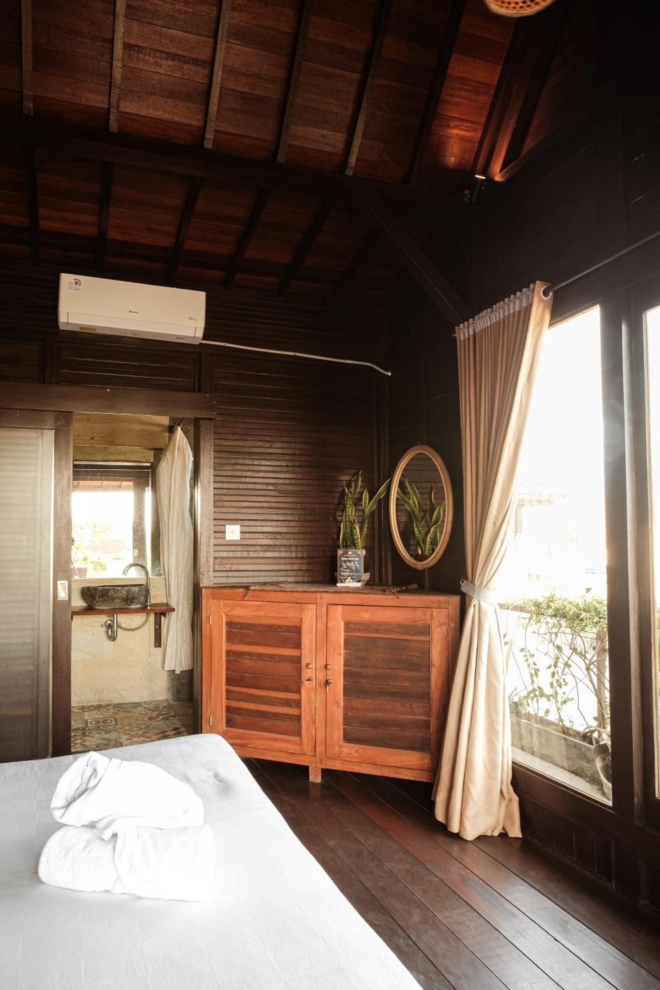 Canggu Spirit Guest House エクステリア 写真