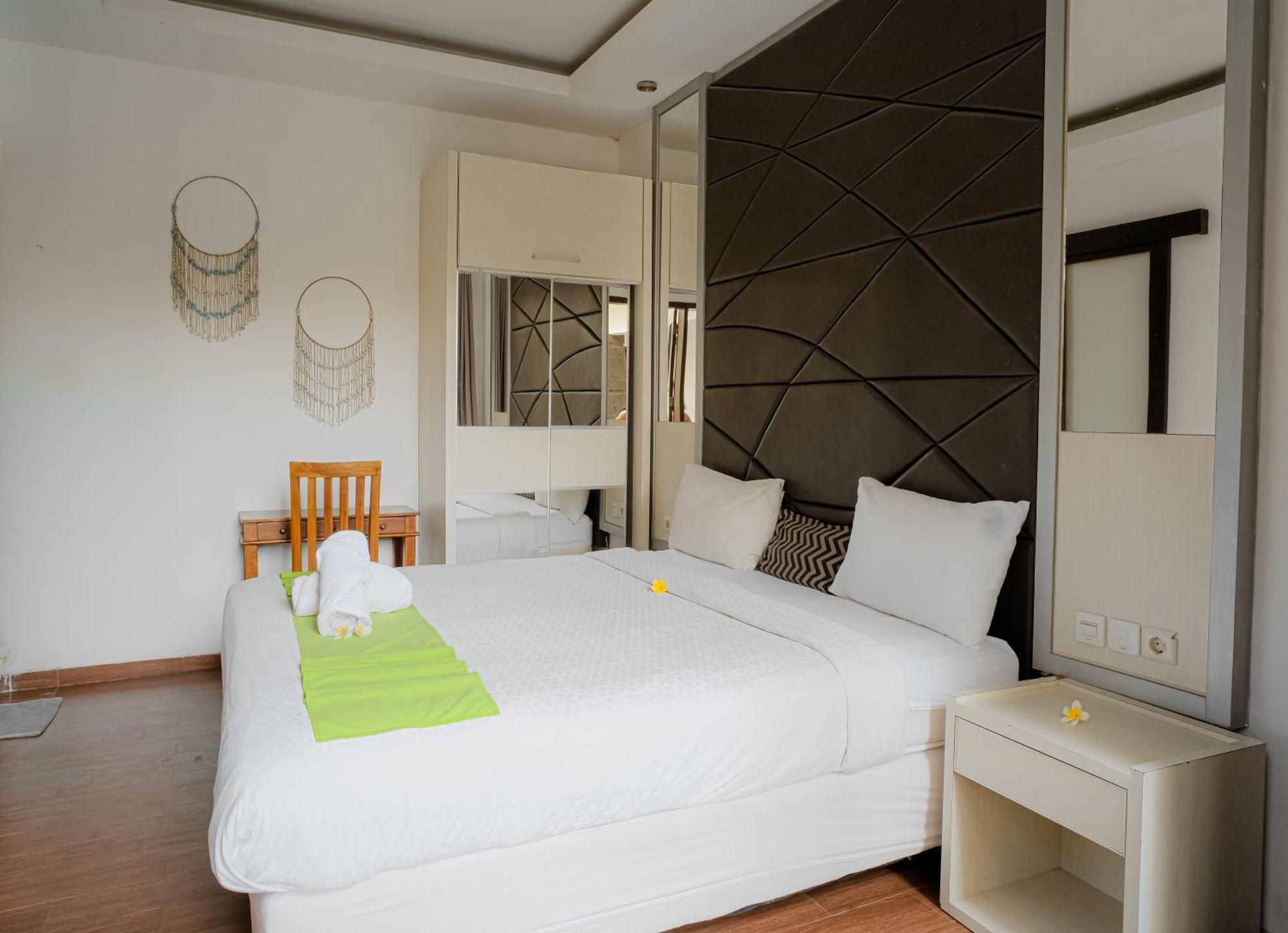 Canggu Spirit Guest House エクステリア 写真